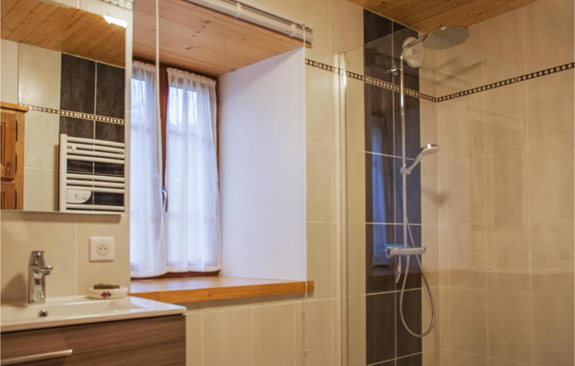 Stunning home in Grandrif with 3 Bedrooms&WiFi Exterior foto